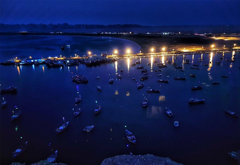 جاهای دیدنی چابهار در شب